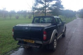 Nissan Navara Double Cab Pick Up 2.5