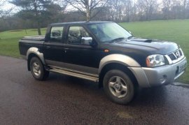 Nissan Navara Double Cab Pick Up 2.5