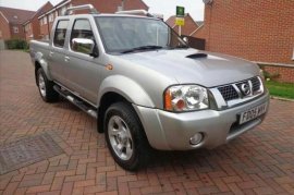 Nissan Navara Double Cab Pick Up 2.5