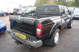 Nissan Navara Double Cab Pick Up 2.5