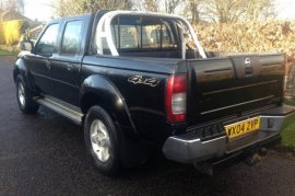 Nissan Navara 2.5