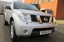 Nissan Pathfinder 2.5