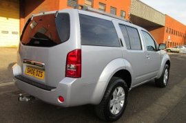 Nissan Pathfinder 2.5