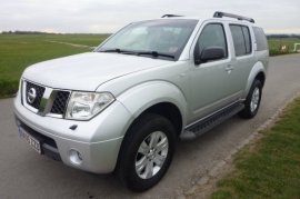 Nissan Pathfinder 2.5