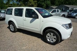 Nissan Pathfinder 2.5