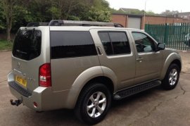 Nissan Pathfinder 2.5