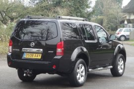 Nissan Pathfinder 2.5