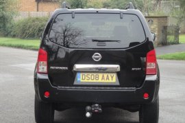 Nissan Pathfinder 2.5