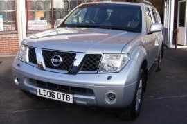 Nissan Pathfinder 2.5