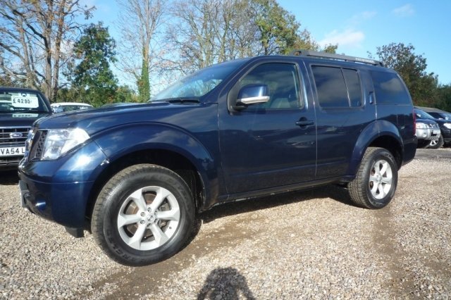 Nissan Pathfinder 2.5