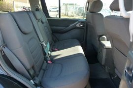 Nissan Pathfinder 2.5