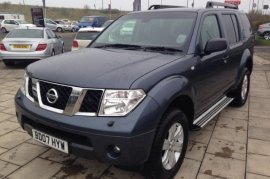 Nissan Pathfinder 2.5