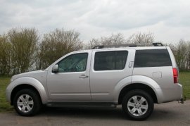 Nissan Pathfinder 2.5