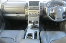 Nissan Pathfinder 2.5
