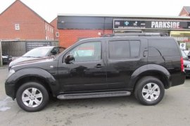 Nissan Pathfinder 2.5