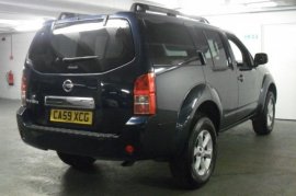 Nissan Pathfinder 2.5