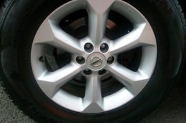 Nissan Pathfinder 2.5