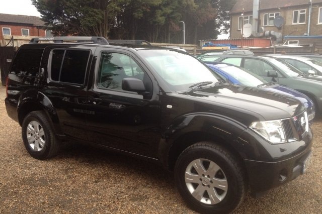 Nissan Pathfinder 2.5