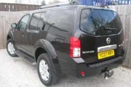 Nissan Pathfinder 2.5