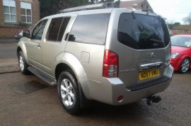 Nissan Pathfinder 2.5