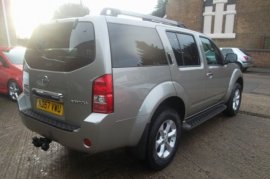 Nissan Pathfinder 2.5