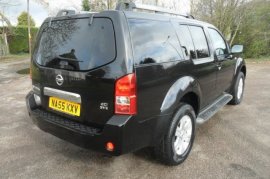 Nissan Pathfinder 2.5