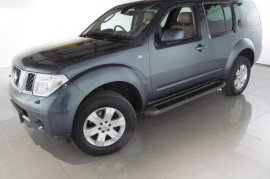 Nissan Pathfinder 2.5