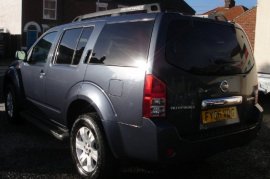Nissan Pathfinder 2.5
