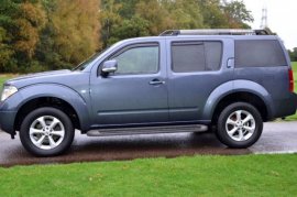 Nissan Pathfinder 2.5