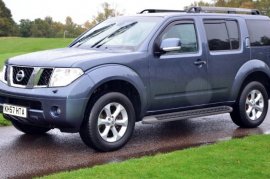 Nissan Pathfinder 2.5