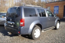 Nissan Pathfinder 2.5