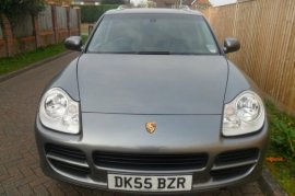 Porsche Cayenne  3.2