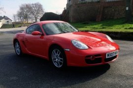 Porsche Cayman 2.7