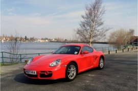 Porsche Cayman 2.7