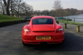 Porsche Cayman 2.7