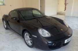 Porsche Cayman 2.7