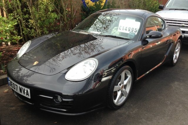 Porsche Cayman 2.7