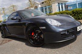 Porsche Cayman 2.7