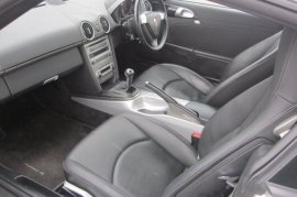 Porsche Cayman 2.7