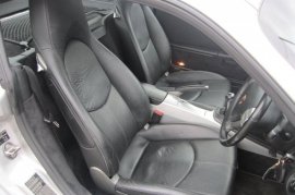 Porsche Cayman 2.7