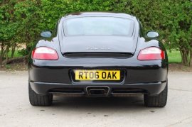 Porsche Cayman 2.7
