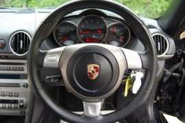 Porsche Cayman 2.7