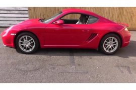 Porsche Cayman 2.7