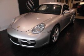 Porsche Cayman 2.7