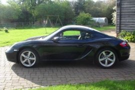 Porsche Cayman 2.7