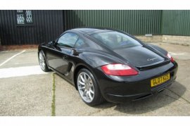 Porsche Cayman 2.7