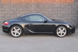 Porsche Cayman 2.7