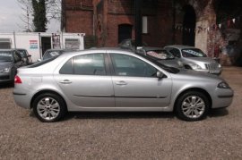 Renault Laguna 2.0
