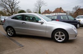Mercedes-Benz C Class 2.1 C200