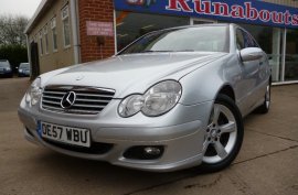 Mercedes-Benz C Class 2.1 C200